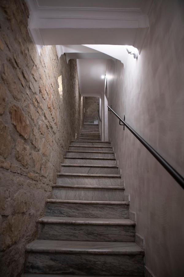 Home Holiday Rome - 2° Floor ภายนอก รูปภาพ